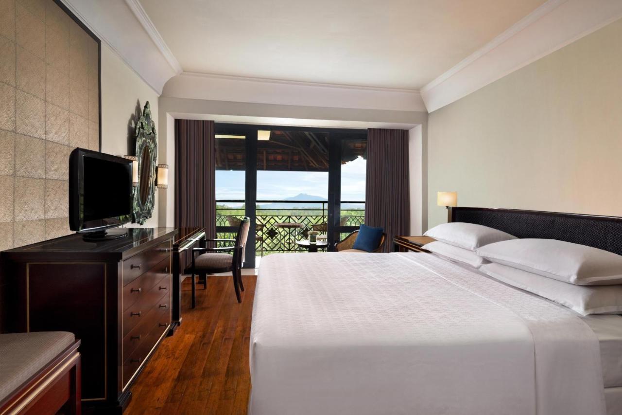 เชอราตัน มุสติกา ยอกยาการ์ตา รีสอร์ต แอนด์ สปา Hotel Maguwo ภายนอก รูปภาพ
