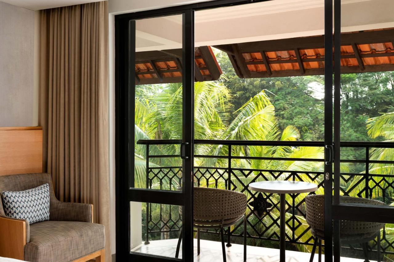 เชอราตัน มุสติกา ยอกยาการ์ตา รีสอร์ต แอนด์ สปา Hotel Maguwo ภายนอก รูปภาพ