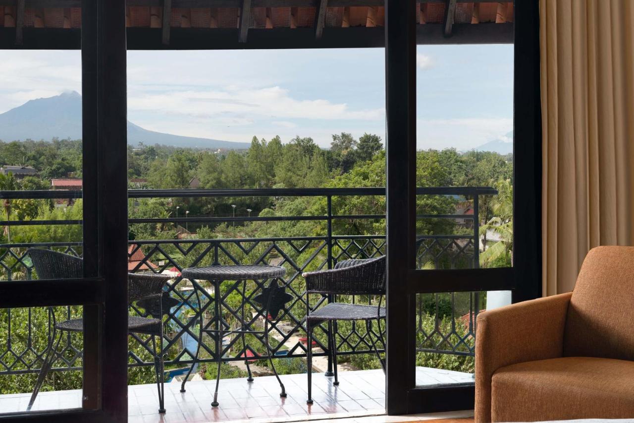เชอราตัน มุสติกา ยอกยาการ์ตา รีสอร์ต แอนด์ สปา Hotel Maguwo ภายนอก รูปภาพ